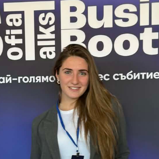 Elizabeth Tsutsova